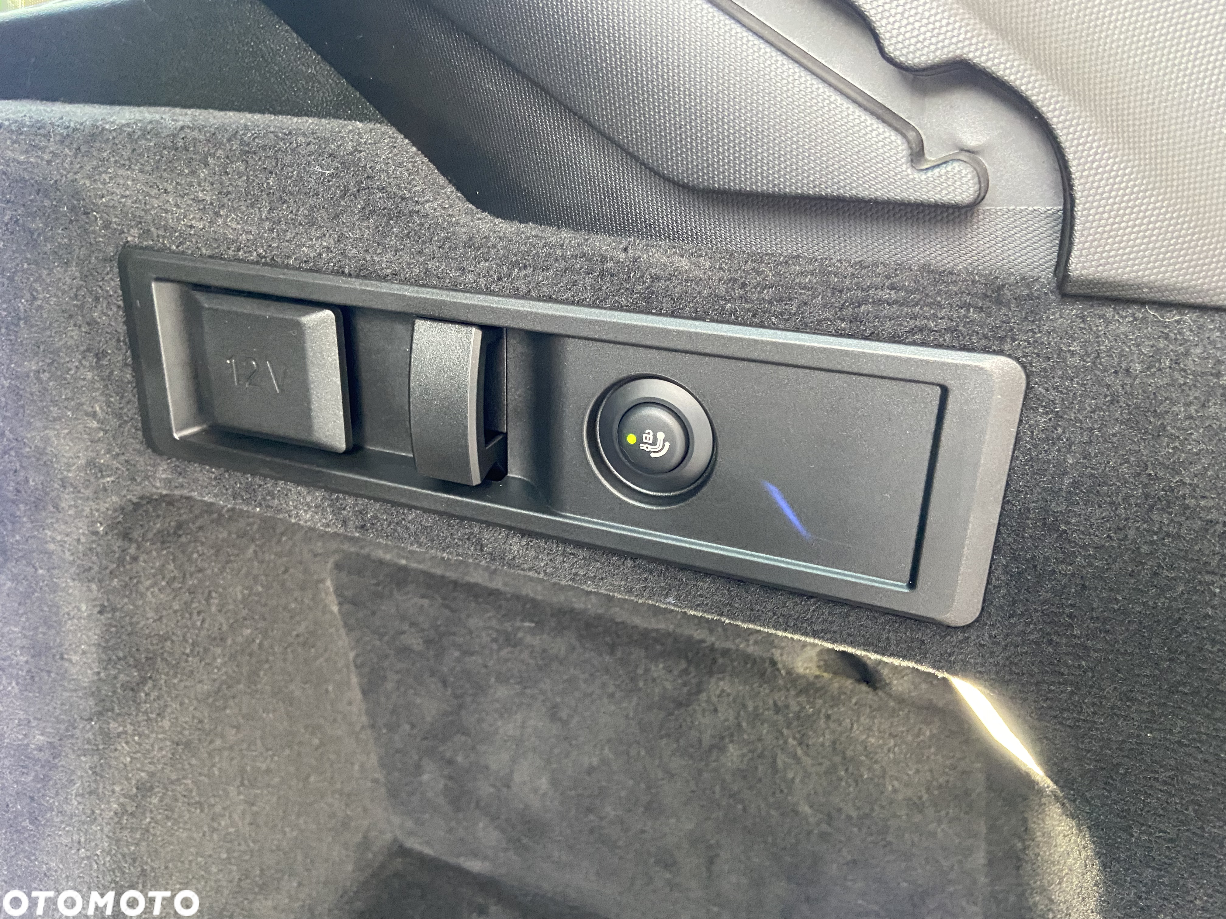 BMW Seria 3 330e Touring M Sport - 23