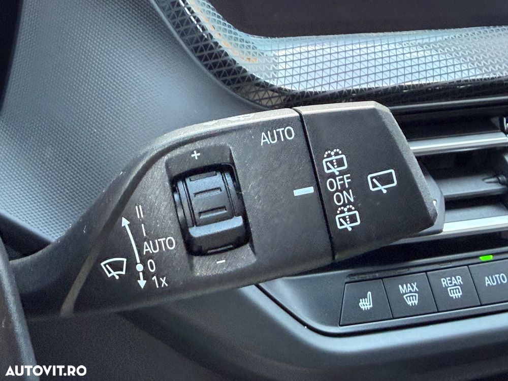BMW Seria 1 118i Aut. Luxury Line - 21