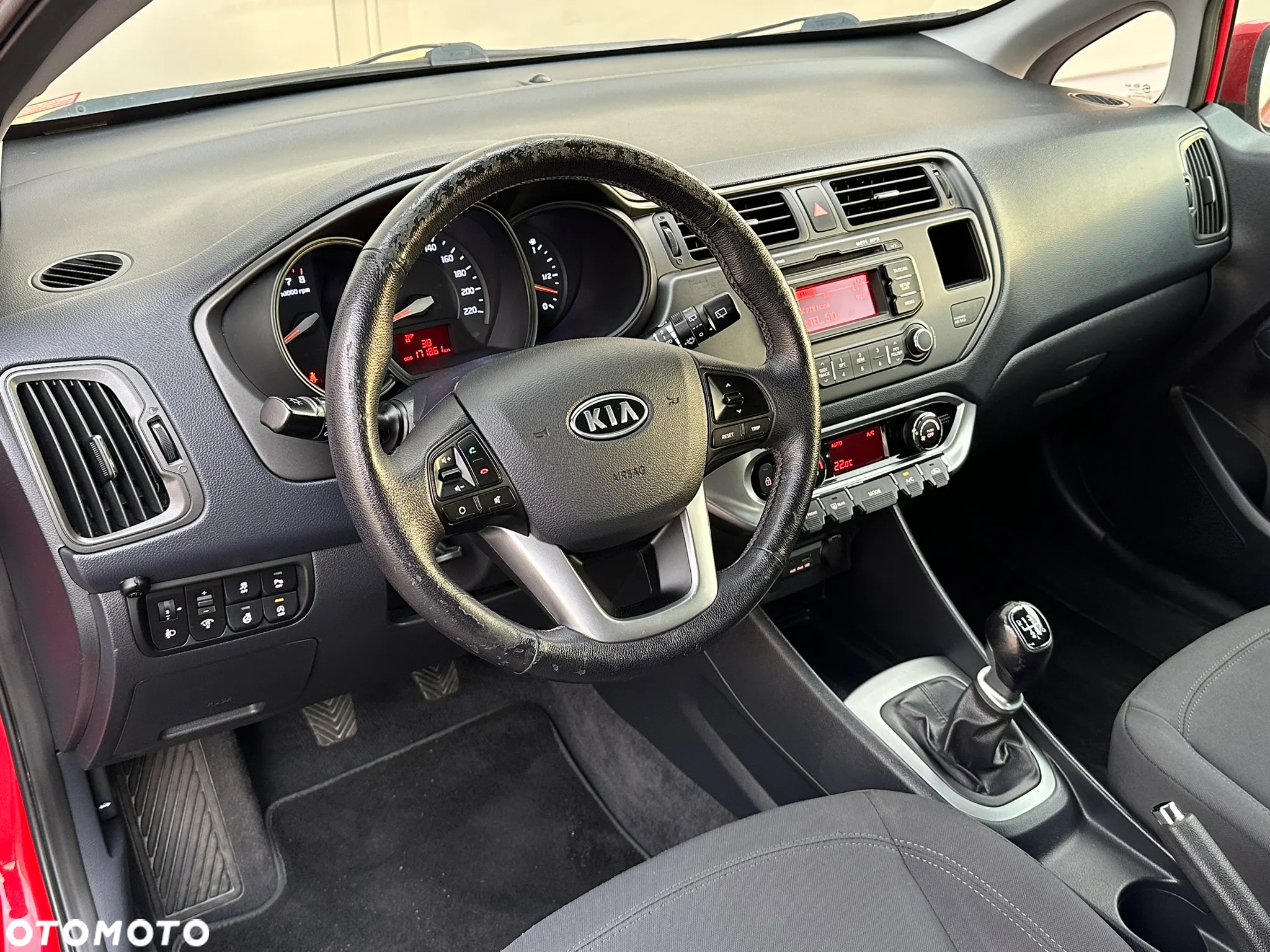 Kia Rio - 14