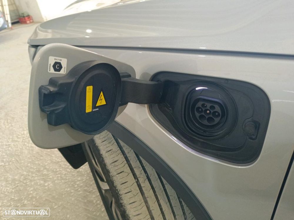 Volvo XC 40 1.5 T4 PHEV Essential - 10