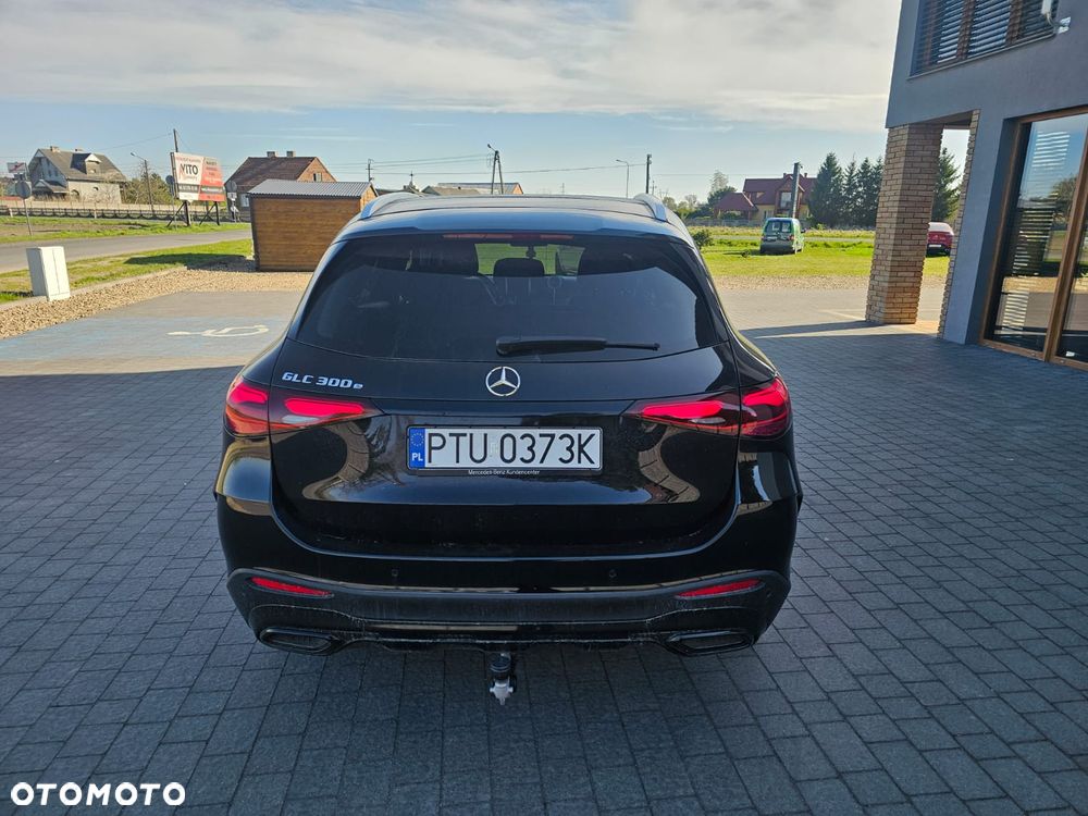 Mercedes-Benz GLC - 4