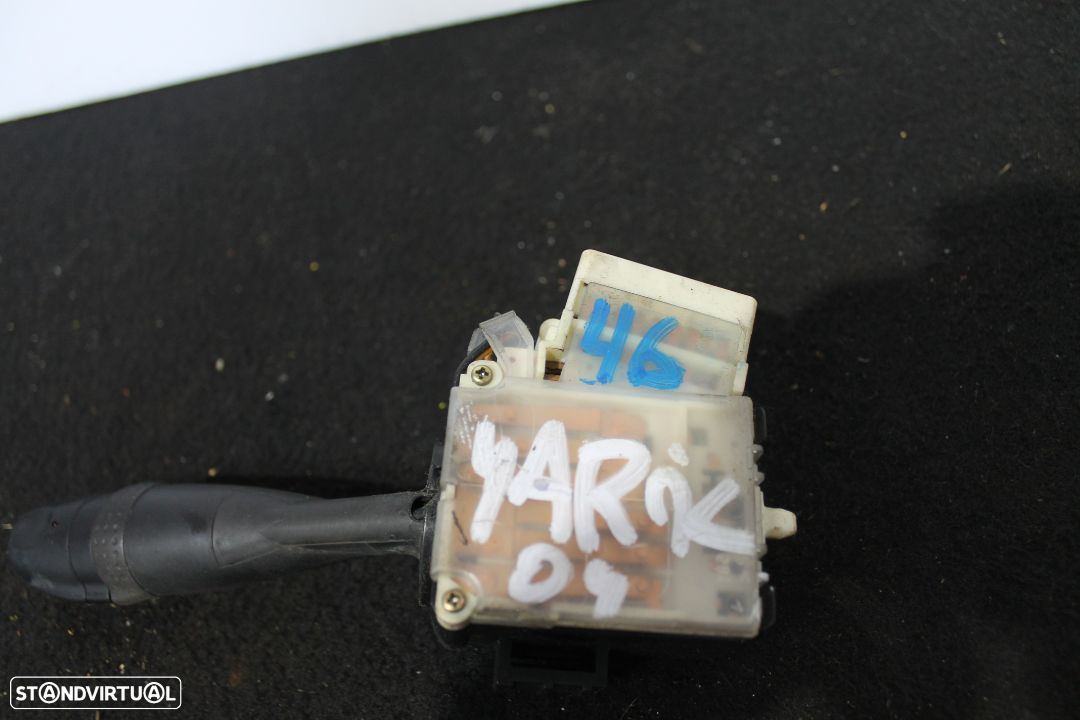 Comando das Luzes Toyota Yaris de 2009 - 3