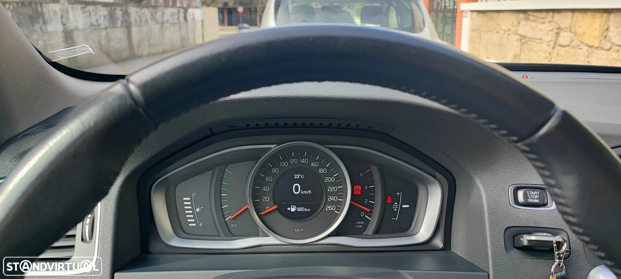 Volvo V60 2.0 D2 Kinetic - 18