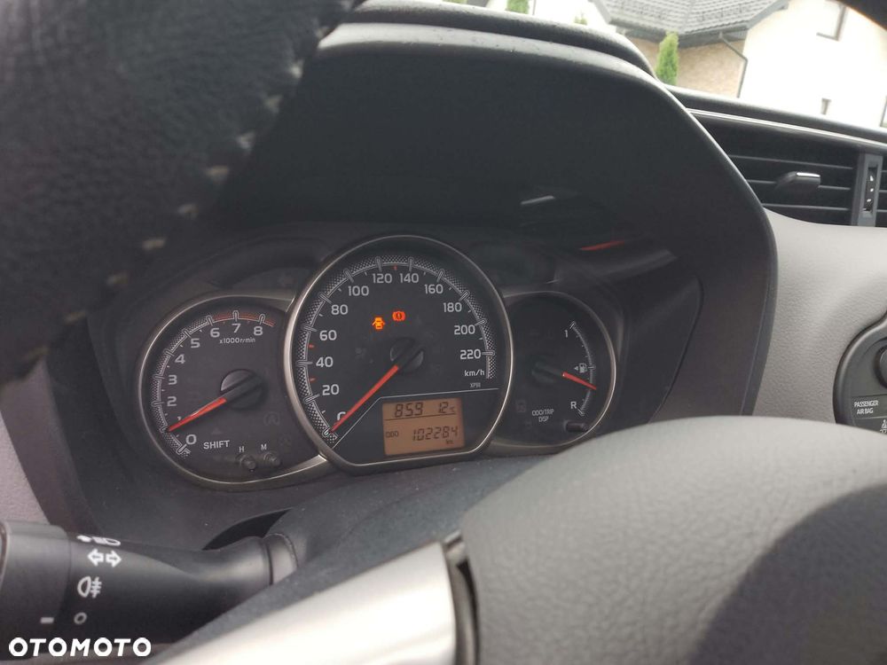 Toyota Yaris - 13
