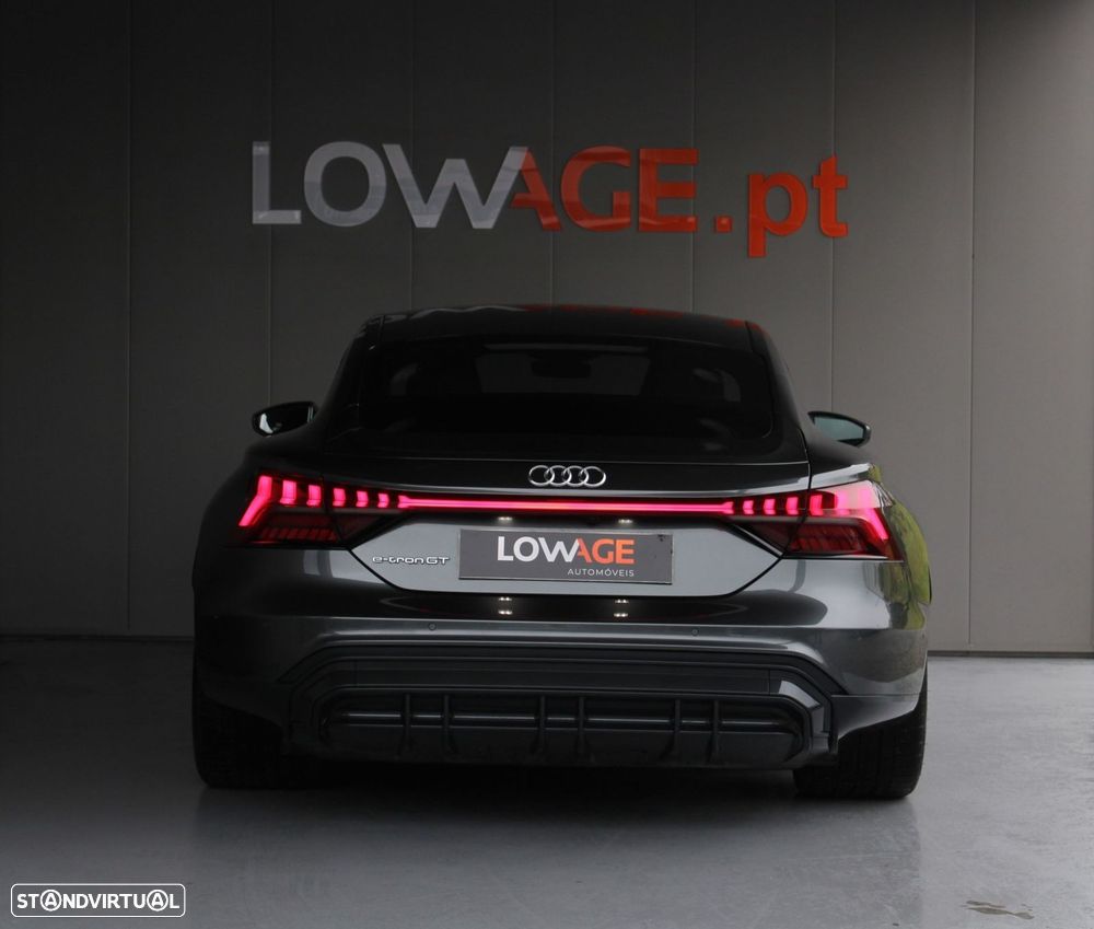 Audi e-tron GT quattro - 28