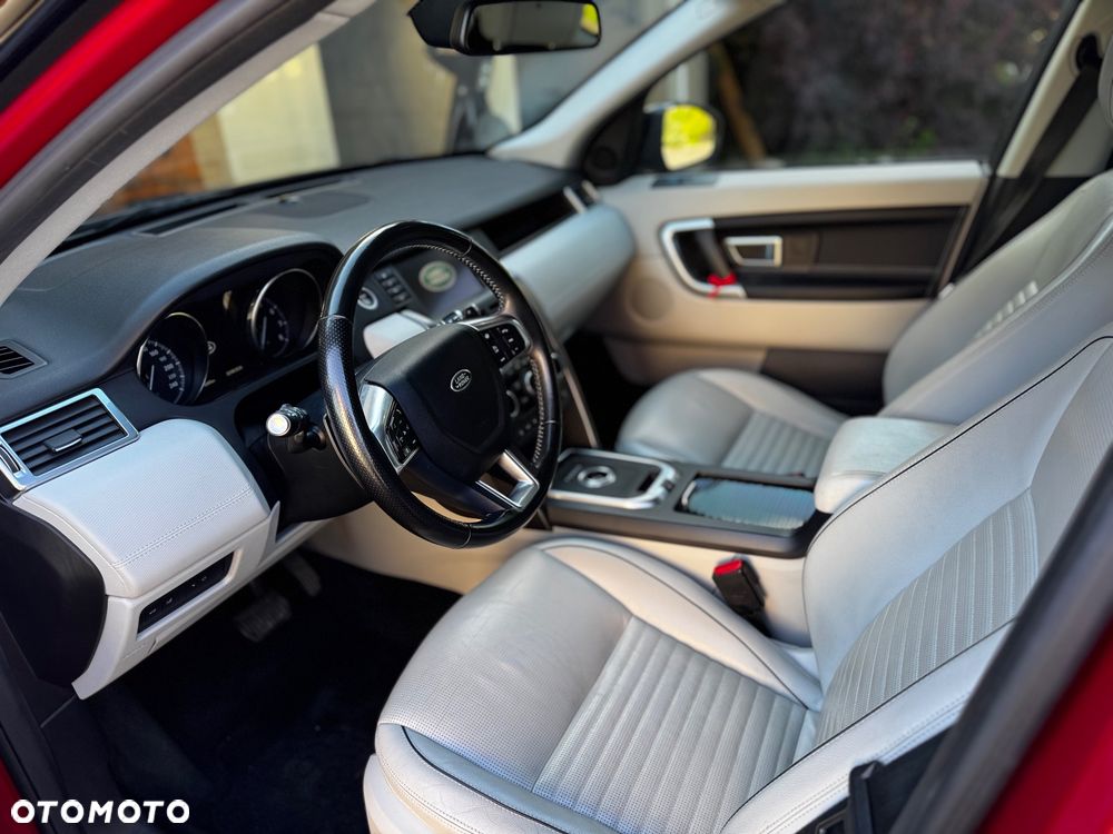 Land Rover Discovery Sport 2.0 Si4 HSE Luxury - 9