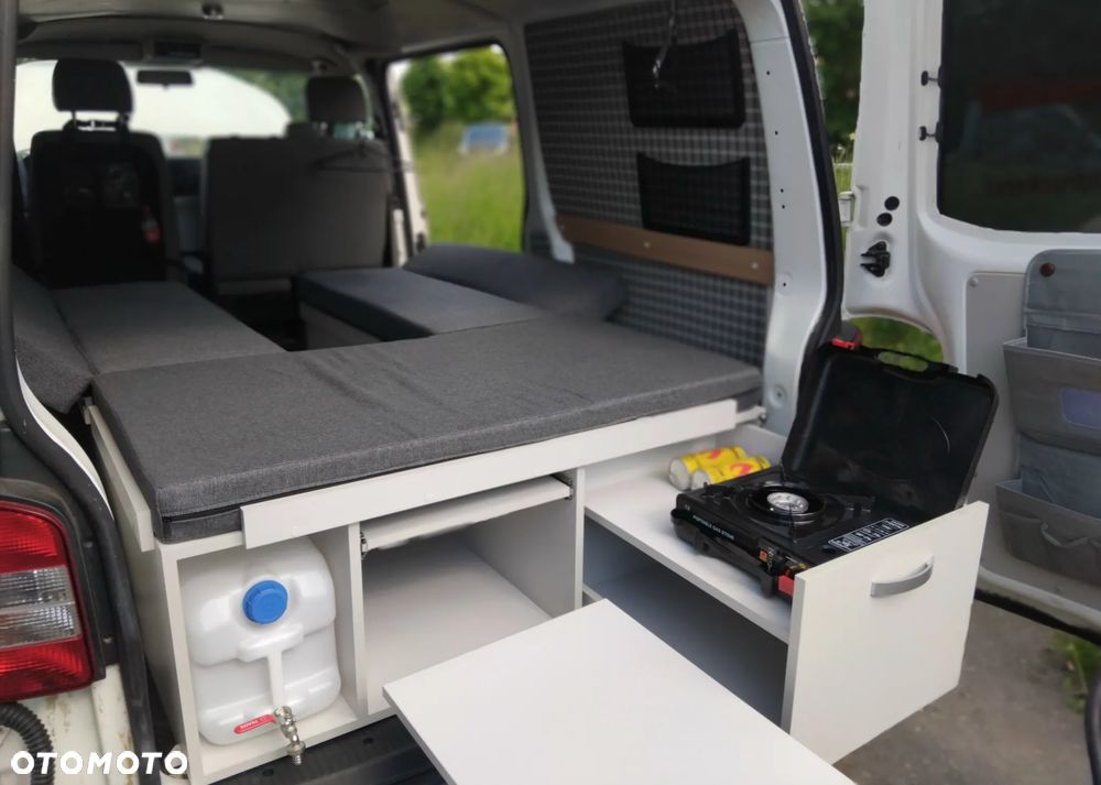 Volkswagen Transporter - 22