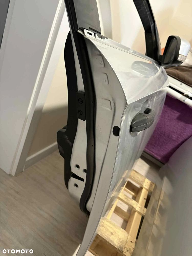 Drzwi prawy przód Ford Mondeo mk4 kombi - 2