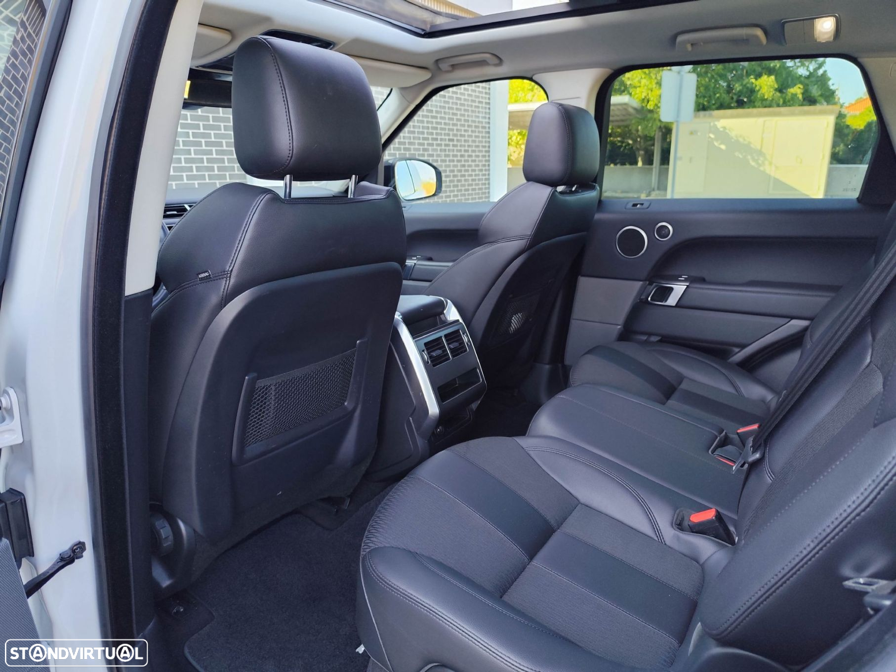 Land Rover Range Rover Sport 2.0 SD4 S - 36