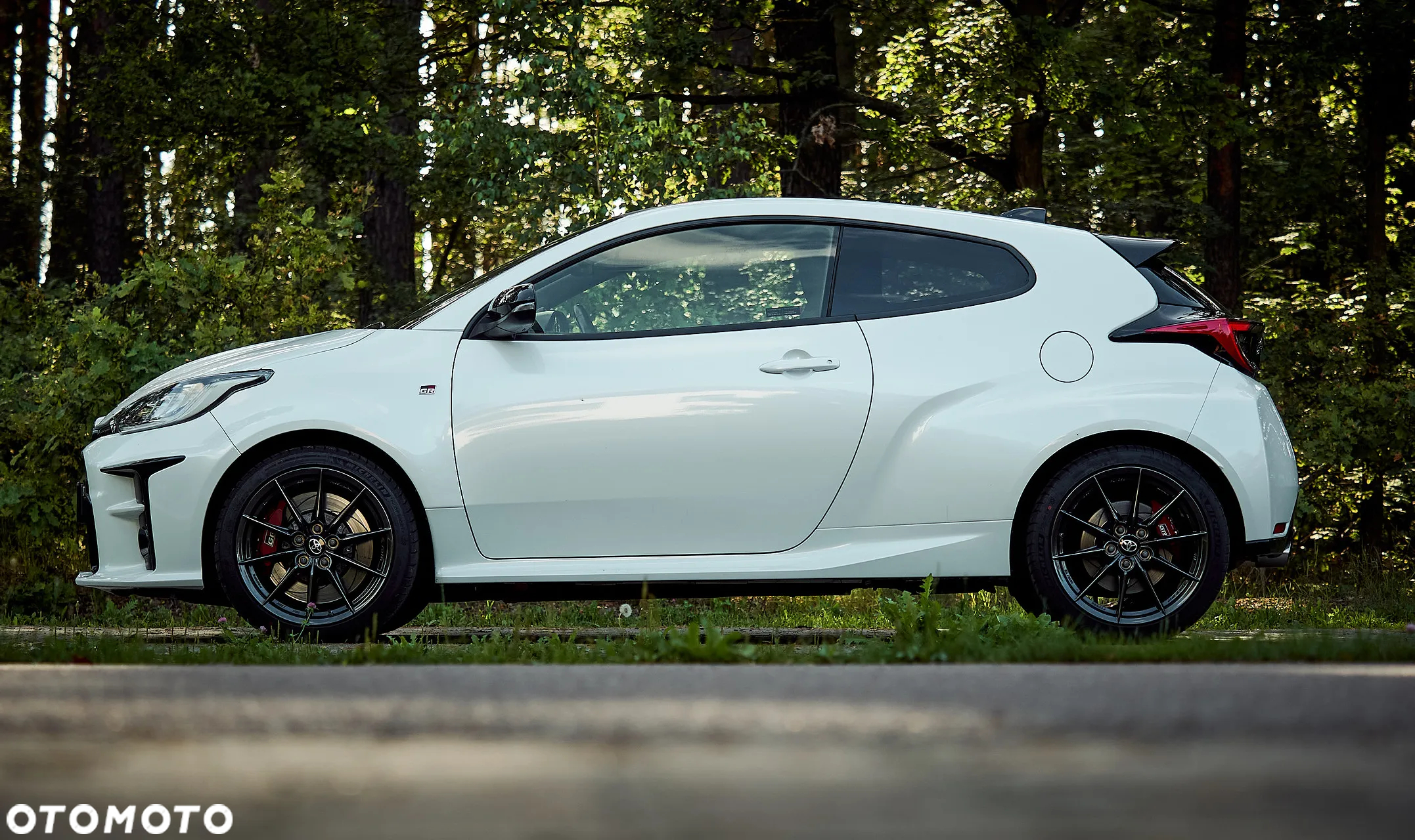 Toyota Yaris GR 1.6 Dynamic - 2