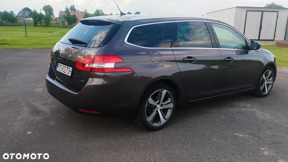 Peugeot 308 - 4