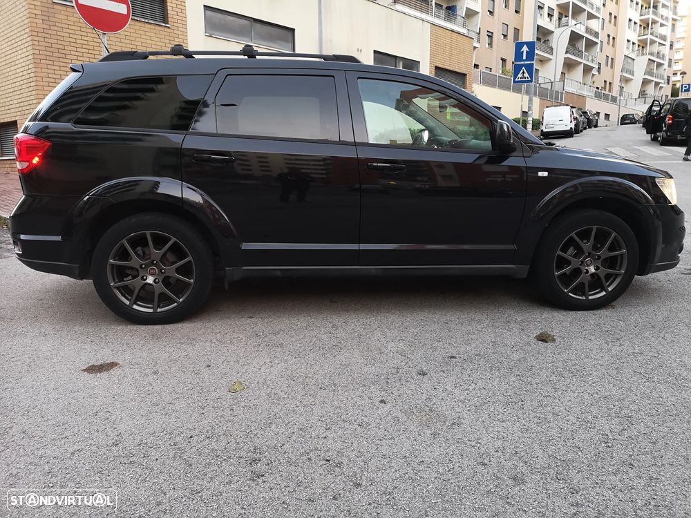 Fiat Freemont 2.0 M-Jet Urban - 6
