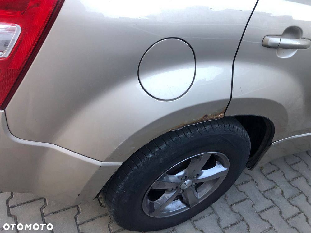 Suzuki Grand Vitara - 5
