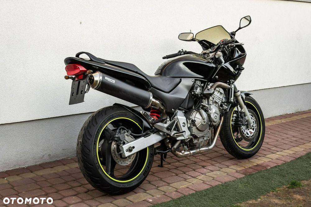 Honda Hornet - 4