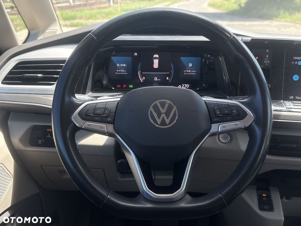Volkswagen Multivan - 16