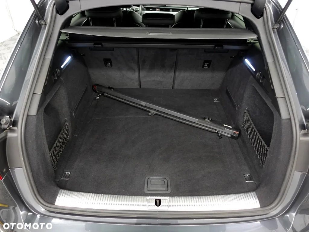 Audi A4 Avant 2.0 TDI Quattro Sport S tronic - 39