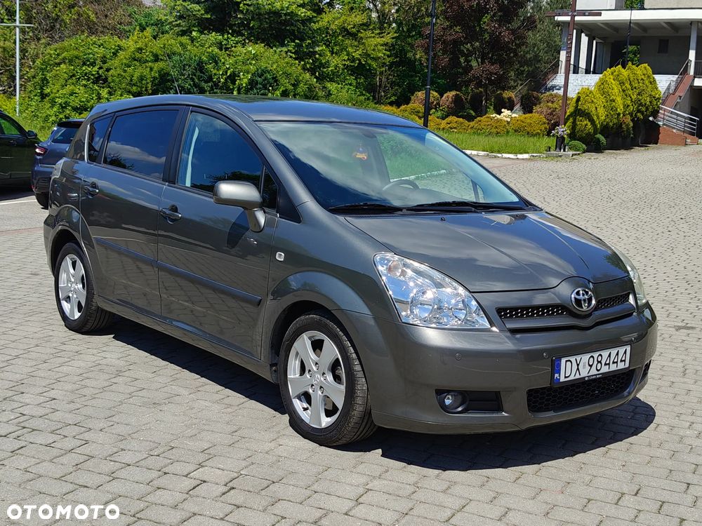 Toyota Corolla Verso 2.2 D-4D DPF Executive - 13