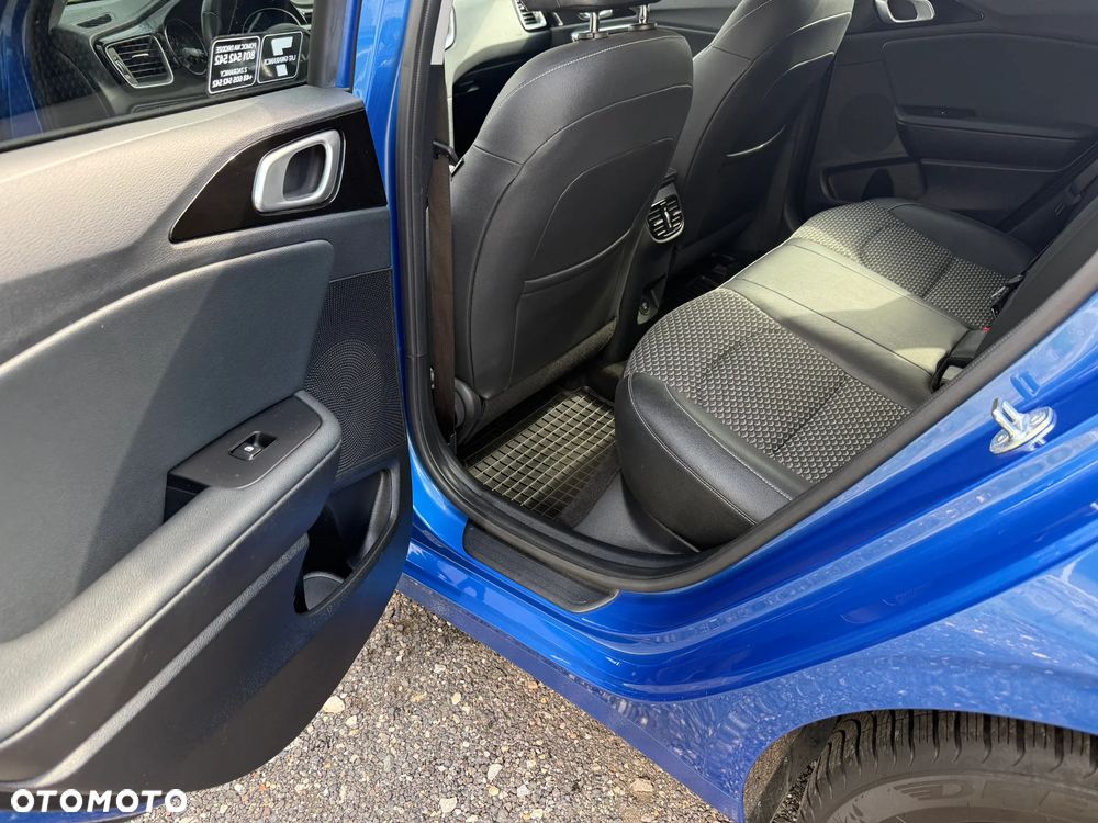 Kia Ceed 1.5 T-GDI Tribute DCT - 18