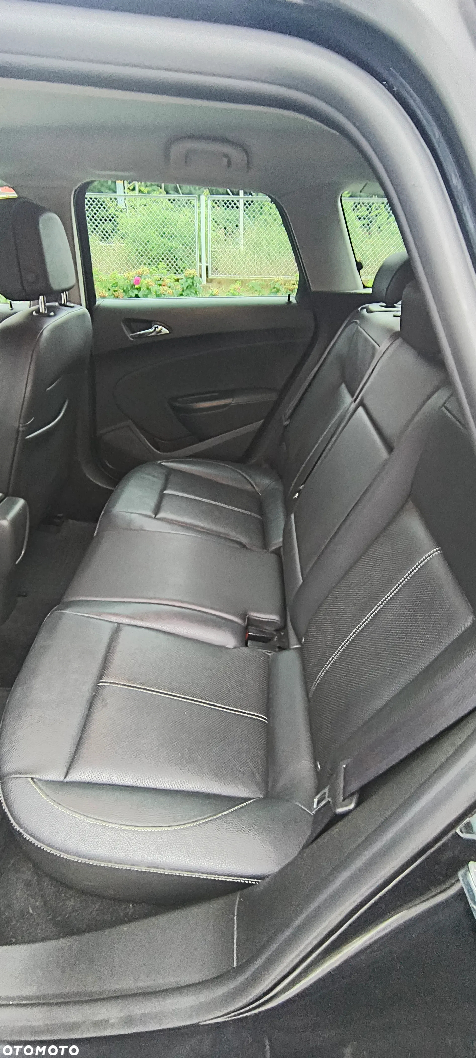 Opel Astra IV 1.6 CDTI Cosmo - 8