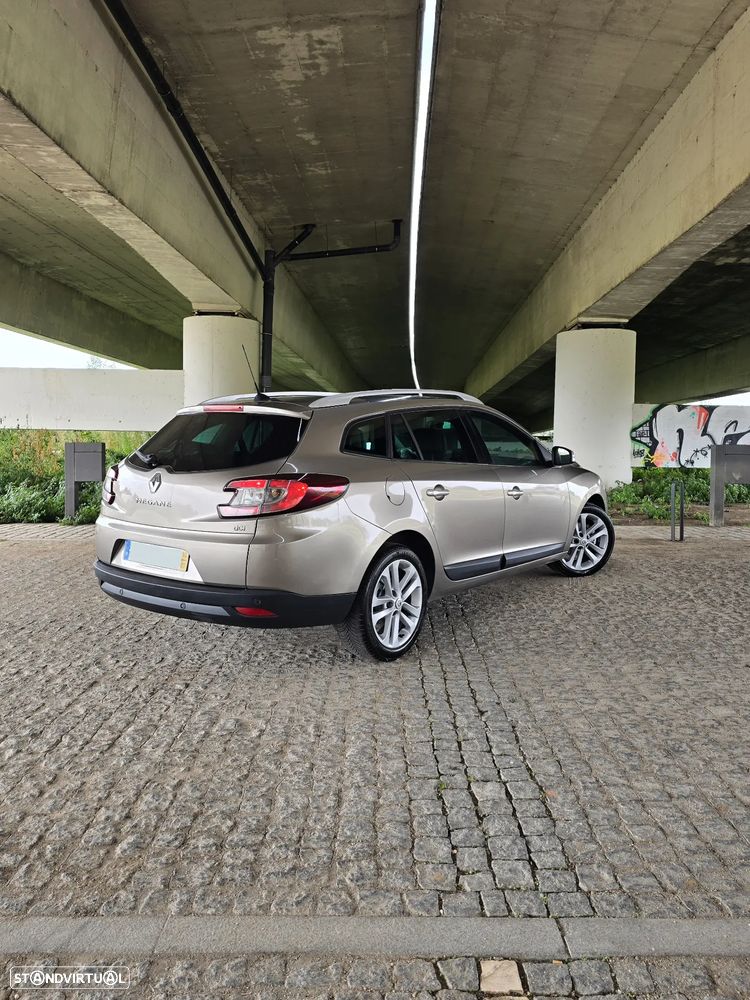 Renault Mégane Sport Tourer 1.5 dCi Dynamique - 4