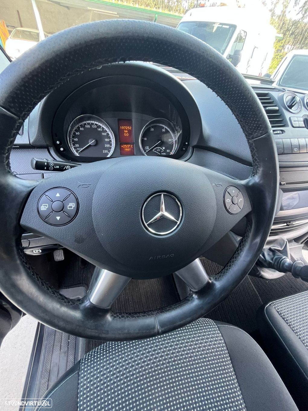 Mercedes-Benz Vito 113 Cdi c/iva dedutivel - 18