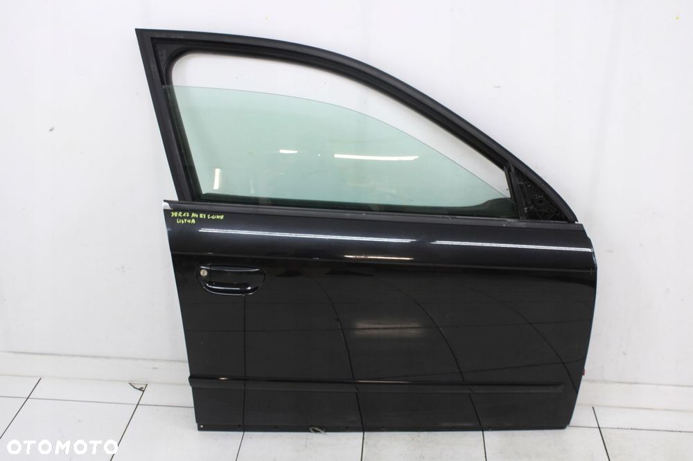 AUDI A4 B7 04R- DRZWI PRAWE PRZEDNIE PRAWY PRZÓD LZ9Y - 1