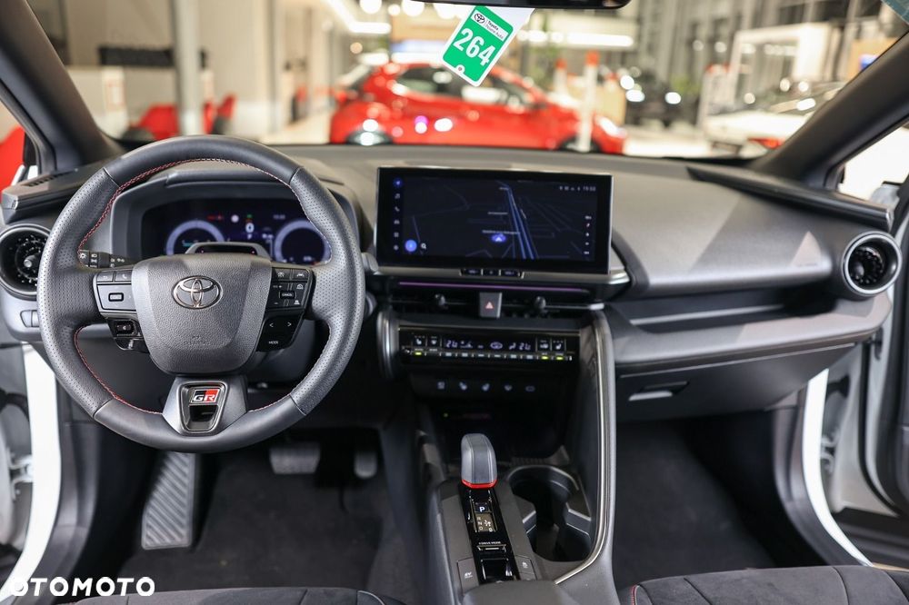 Toyota C-HR - 5