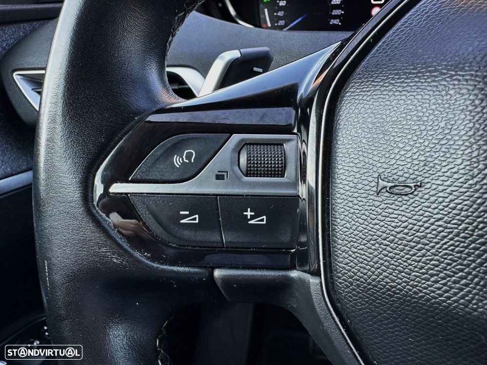 Peugeot 3008 BlueHDi 130 Stop & Start EAT8 Crossway - 18