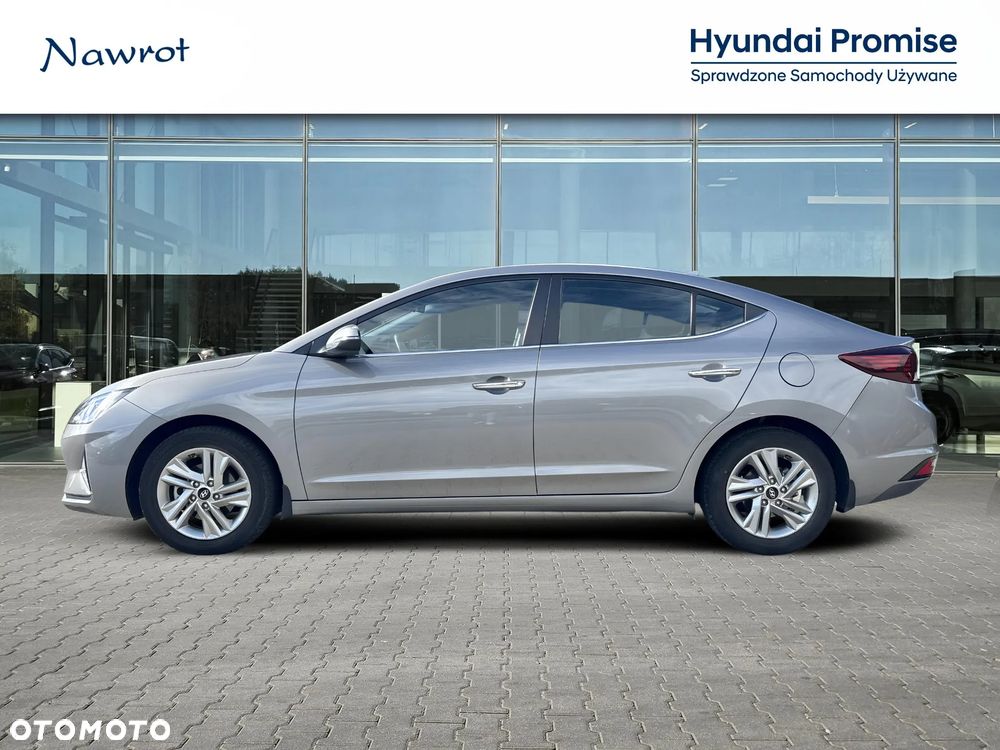 Hyundai Elantra 1.6 Comfort - 2