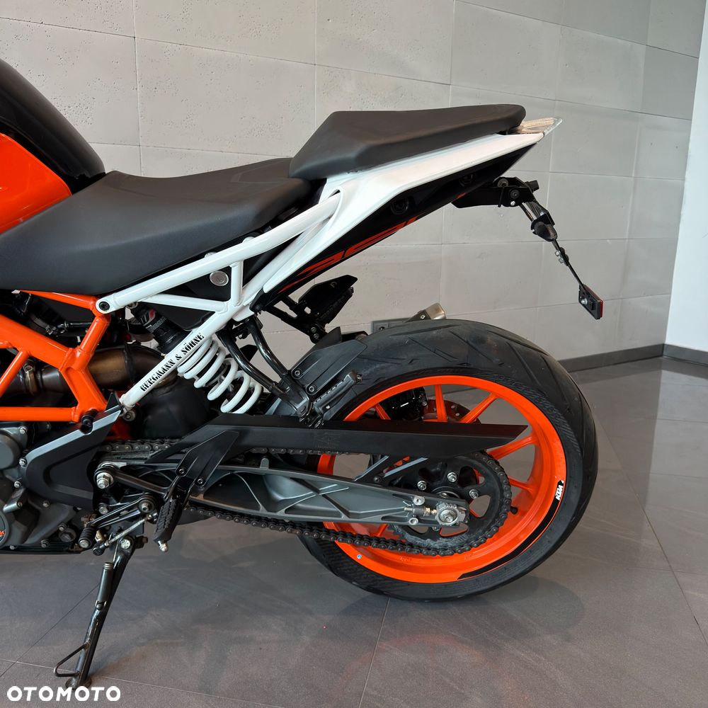 KTM Duke 390 - 11