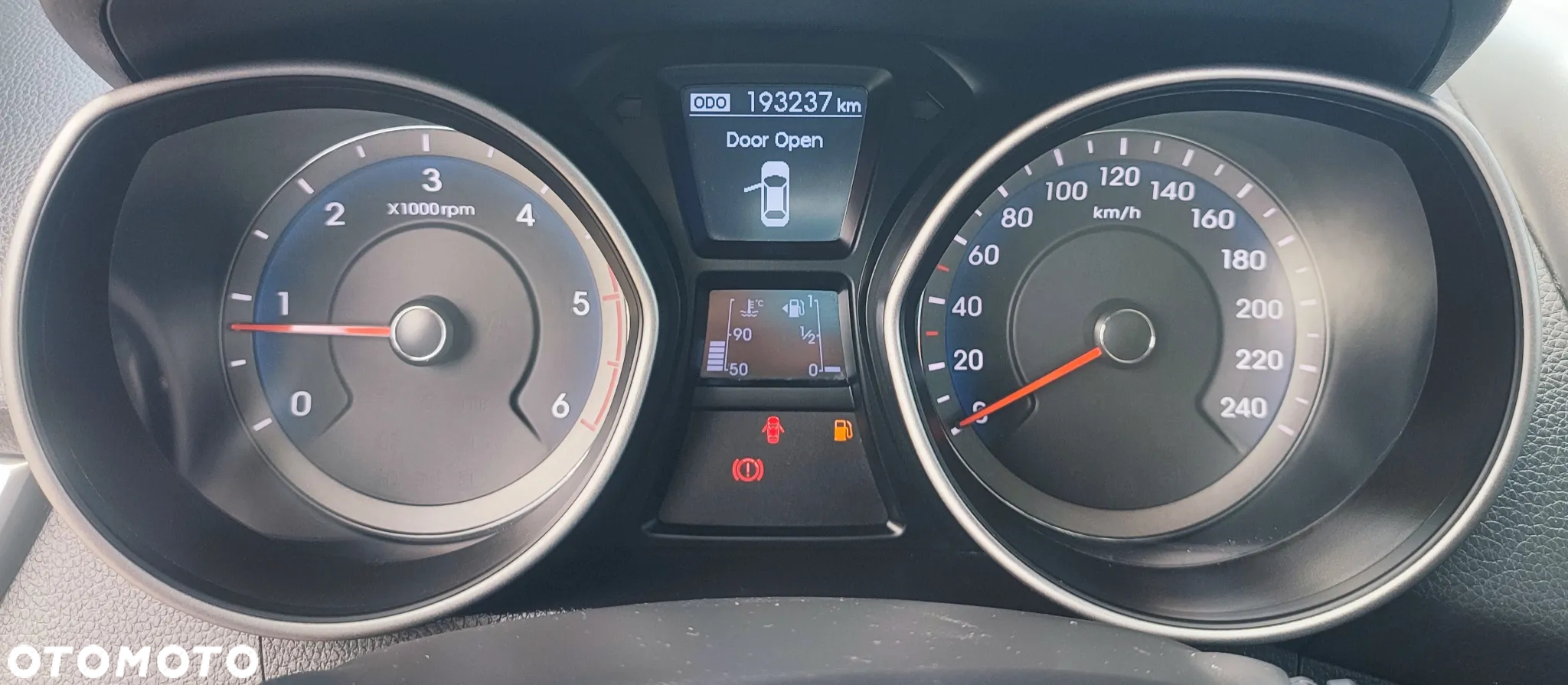 Hyundai i30 1.6 CRDi BlueDrive Go - 29