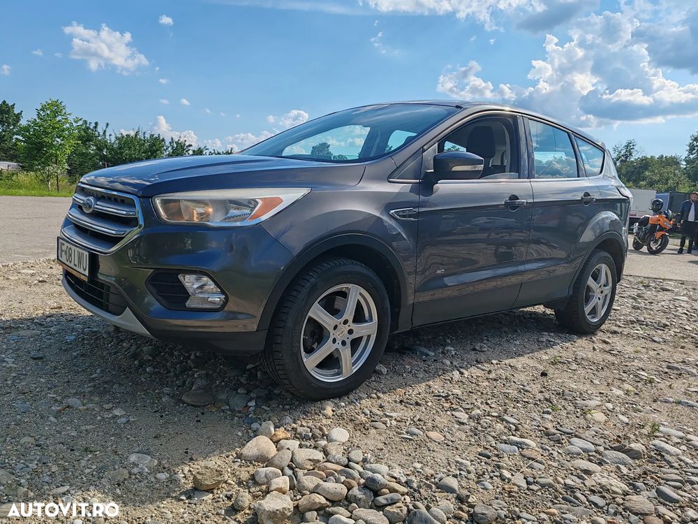 Ford Kuga 2.0 TDCi Powershift 4WD Titanium - 1