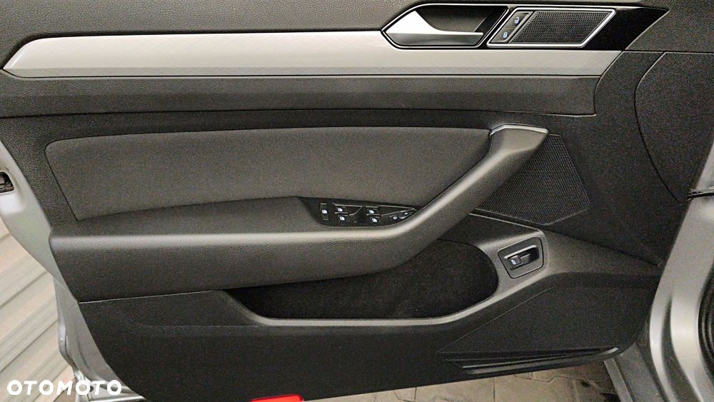 Volkswagen Passat 2022