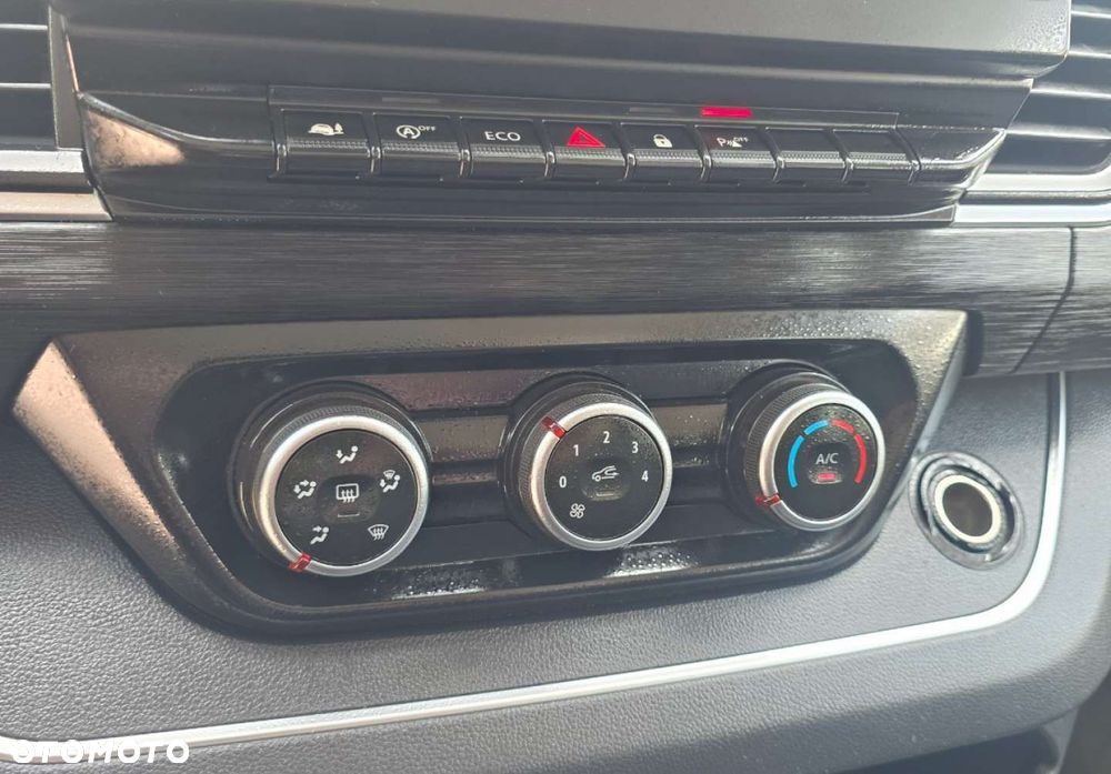 Renault Trafic - 18