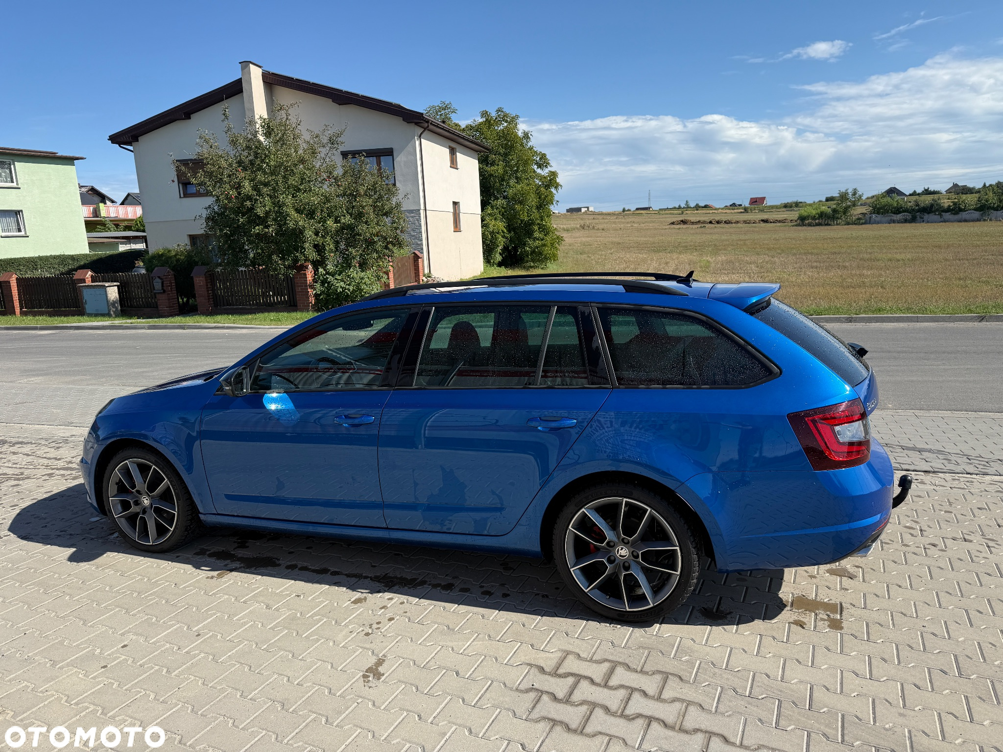 Skoda Octavia 2.0 TDI RS DSG - 9