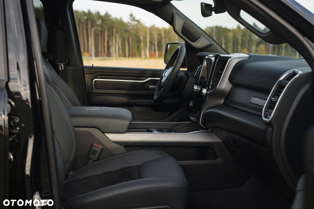 RAM 1500 - 20