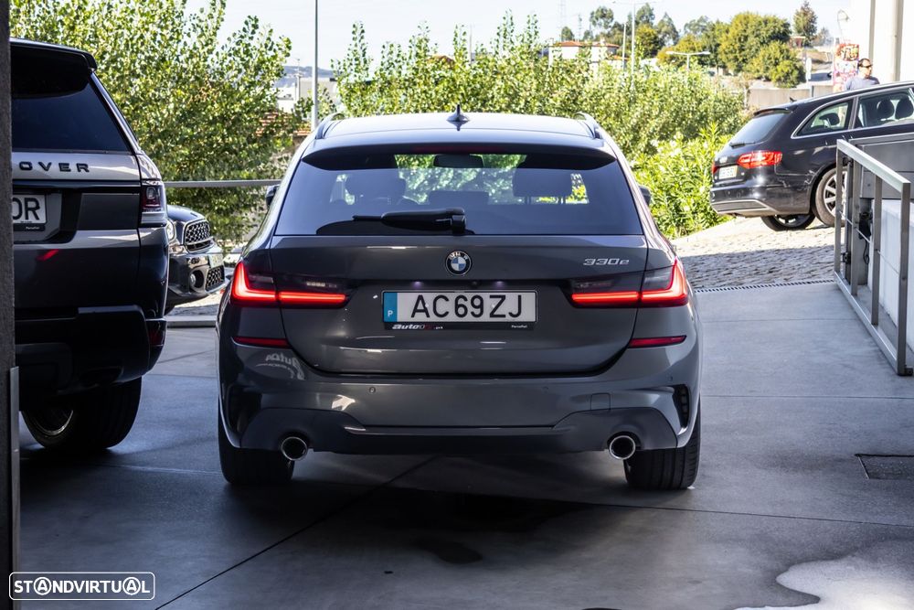 BMW 330 e Pack M Auto - 6