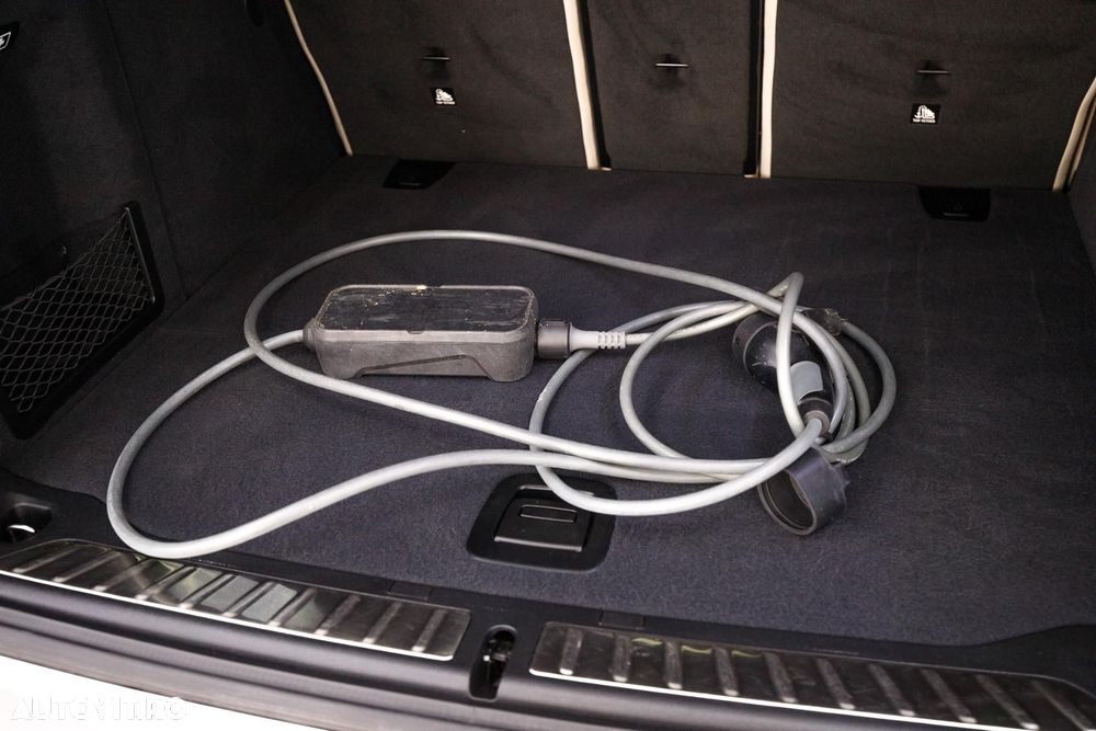 BMW iX3 2023 — imagine 68
