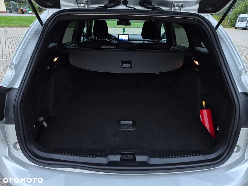 Ford Focus Turnier 1.5 EcoBlue Start-Stopp-System ST-LINE - 11