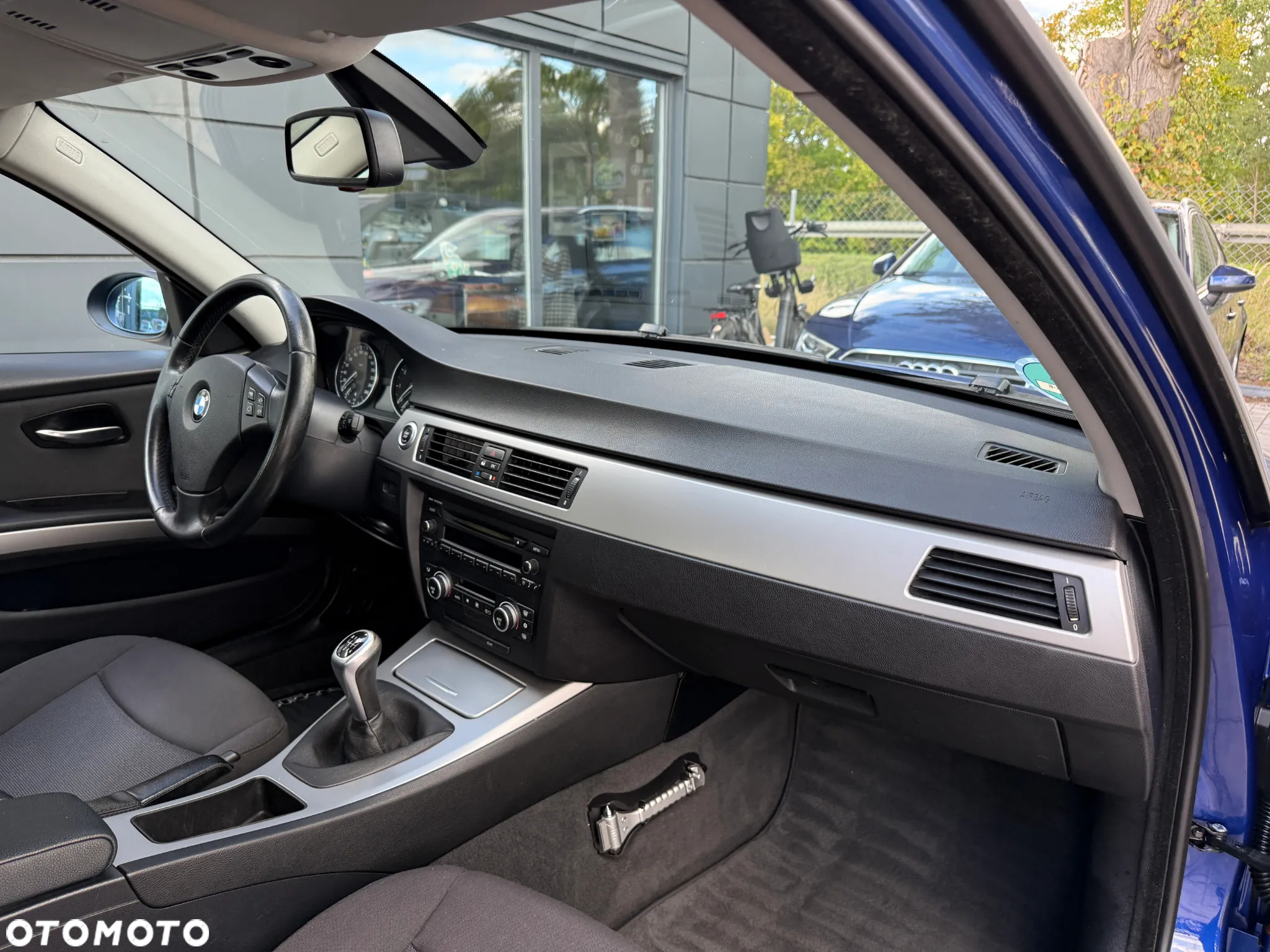 BMW Seria 3 320i Touring Edition Sport - 7