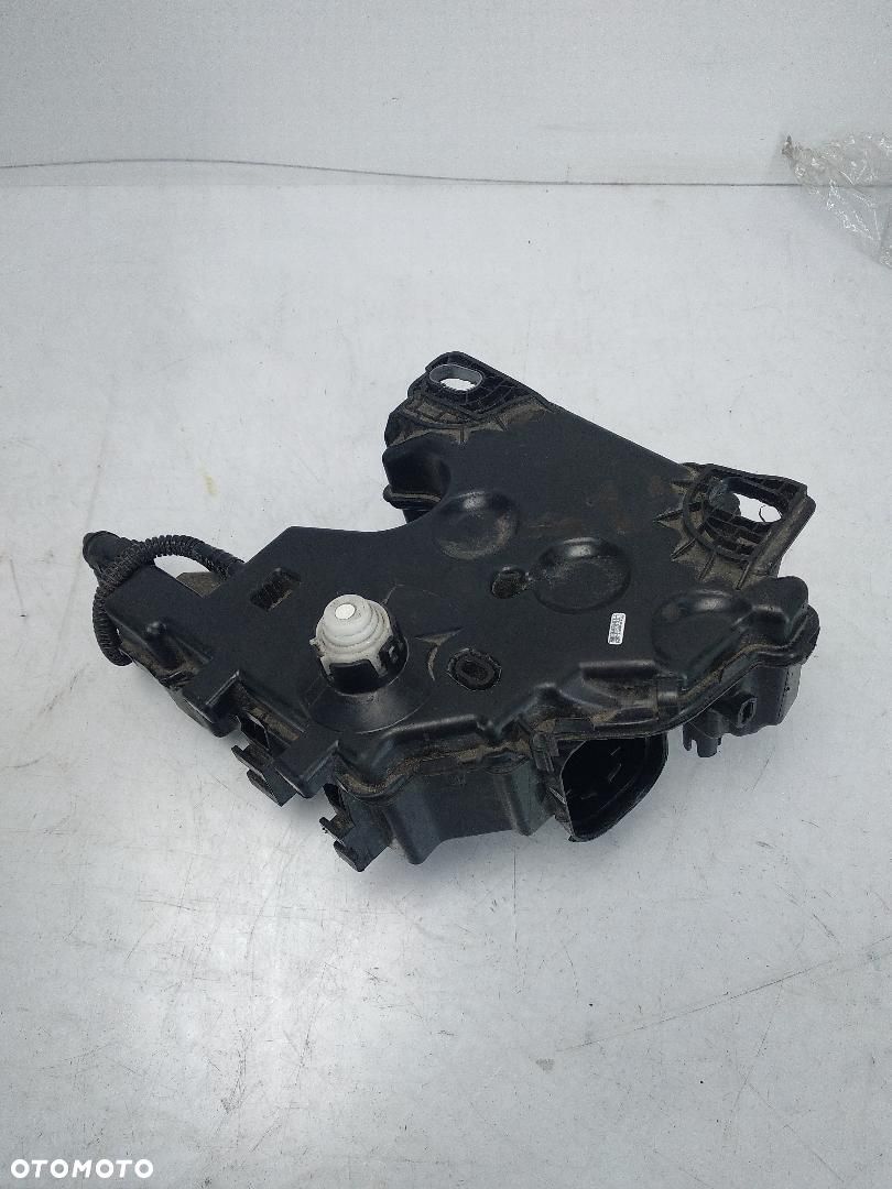 ZBIORNIK  PŁYNU BEZ POMPY  EOLYS FAP  PEUGEOT PEUGEOT EXPERT III  2.0 HDI 9817154080 - 1