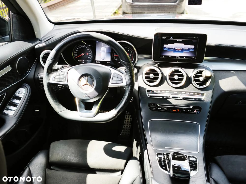 Mercedes-Benz GLC 220 d 4Matic 9G-TRONIC AMG Line - 17