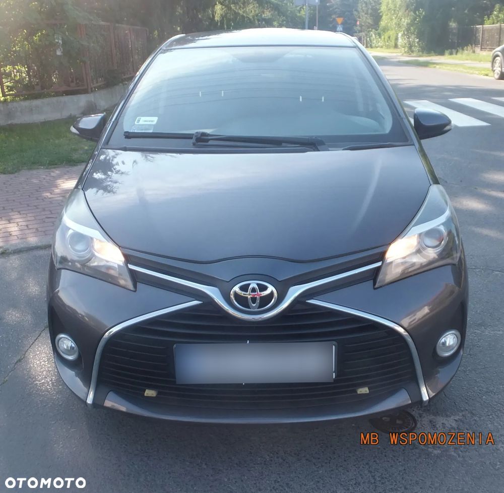 Toyota Yaris 1.33 Premium - 4