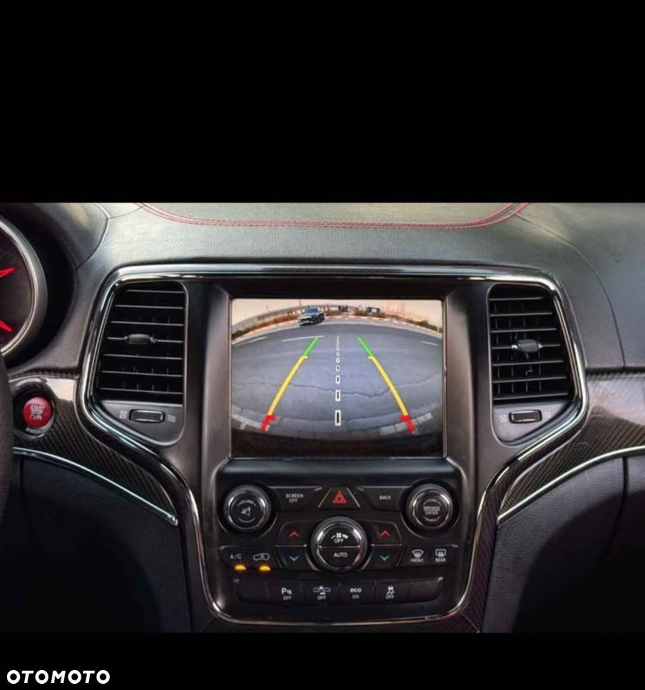Jeep Grand Cherokee - 9