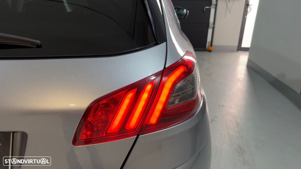 Peugeot 308 130 e-THP Stop & Start Allure - 11