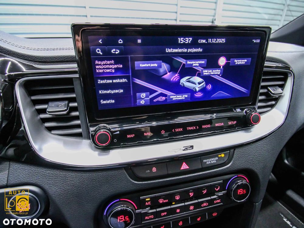 Kia ProCeed 1.5 T-GDI DCT7 OPF GT LINE - 23