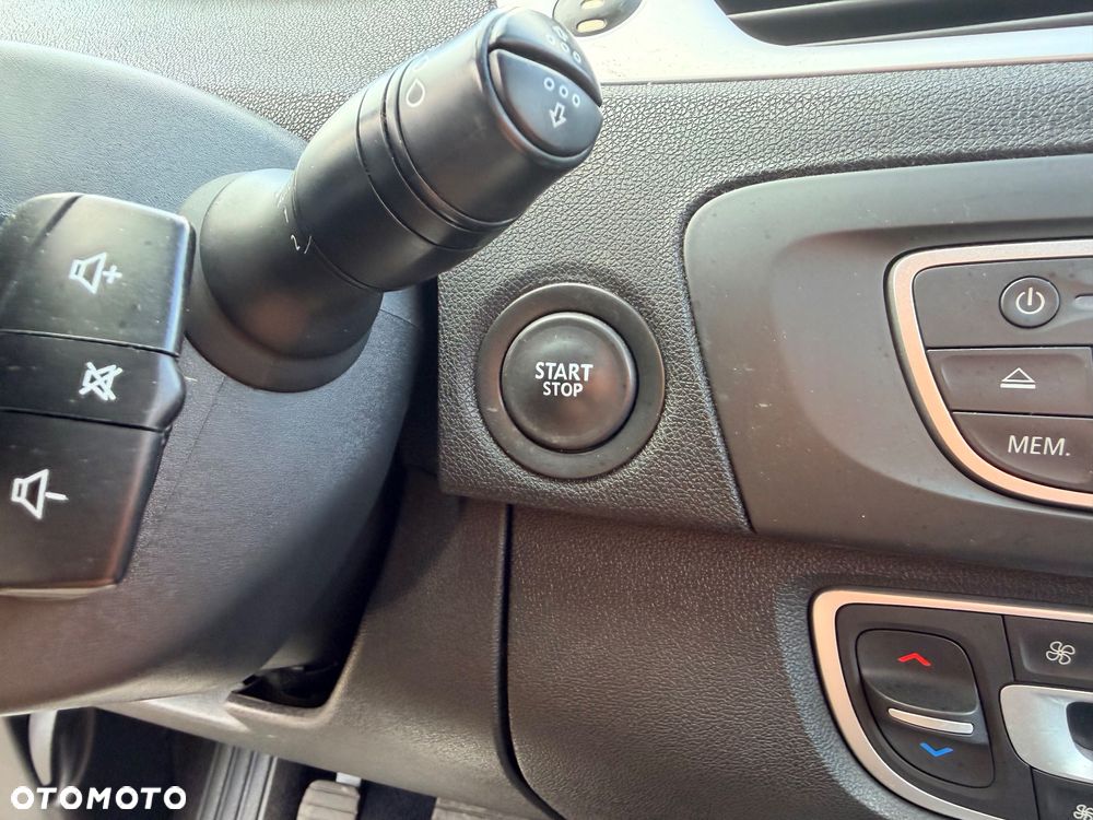 Renault Grand Scenic TCe 130 Dynamique - 19