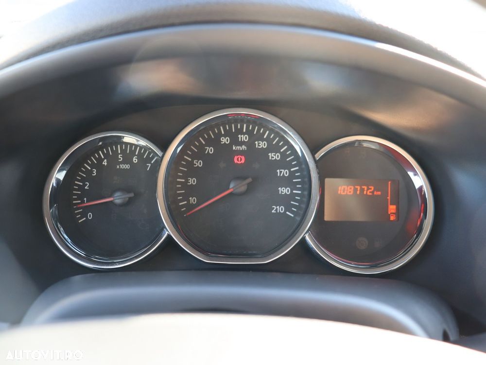 Dacia Logan 1.5 Blue dCi SL PLUS - 6