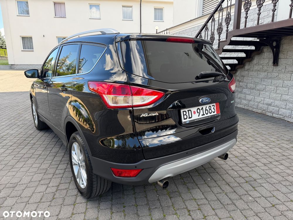 Ford Kuga 1.5 EcoBoost 2x4 Titanium - 12
