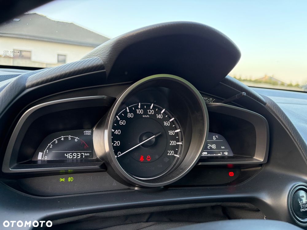 Mazda 2 SKYACTIV-G 90 Center-Line - 17